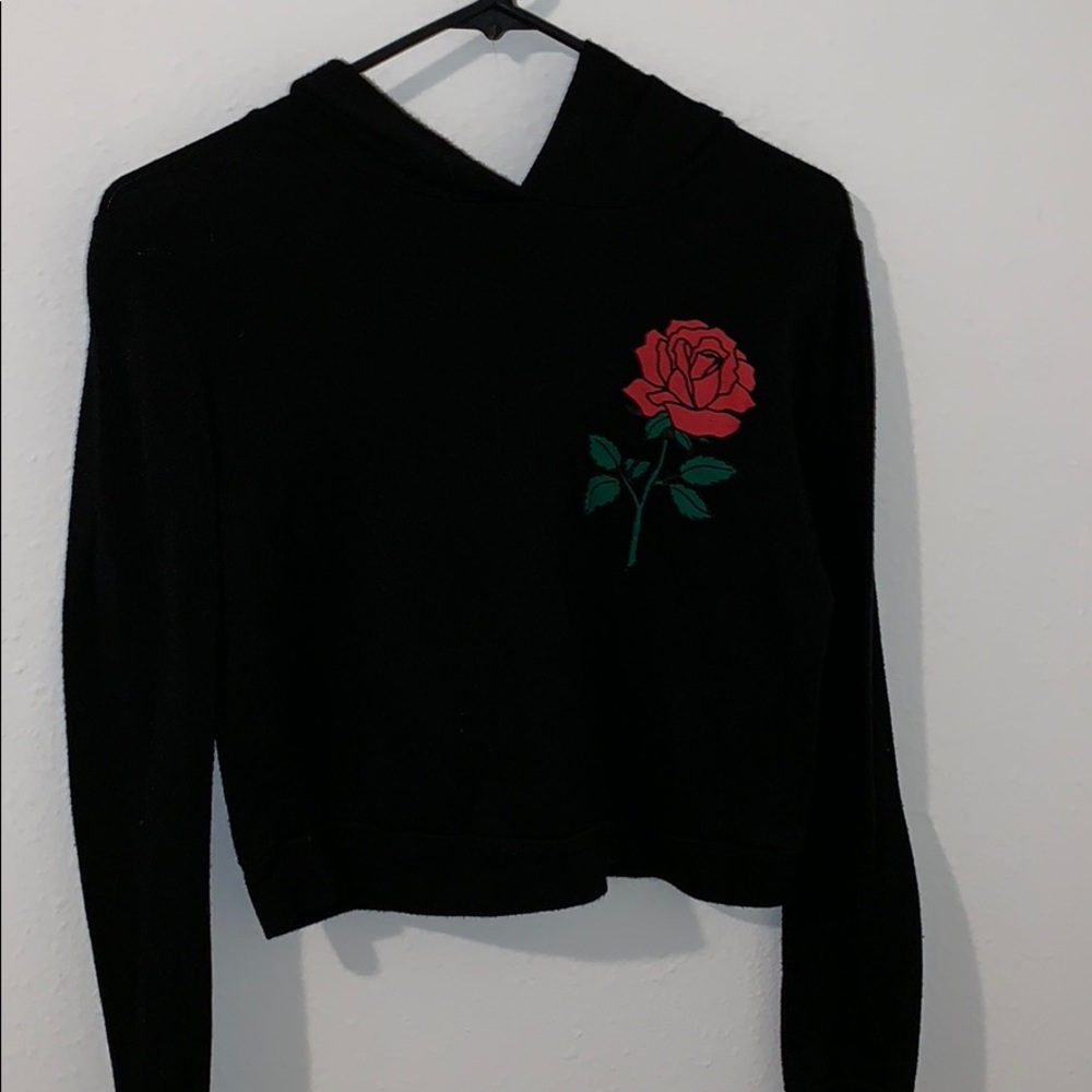 Long sleeved cropped hoodie